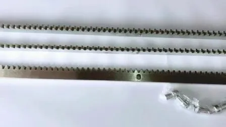 Cremagliere e pignone automatici per cancelli scorrevoli con cremagliera in acciaio di alta qualità